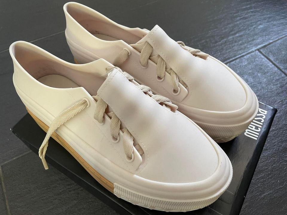 ulitsa sneaker platform