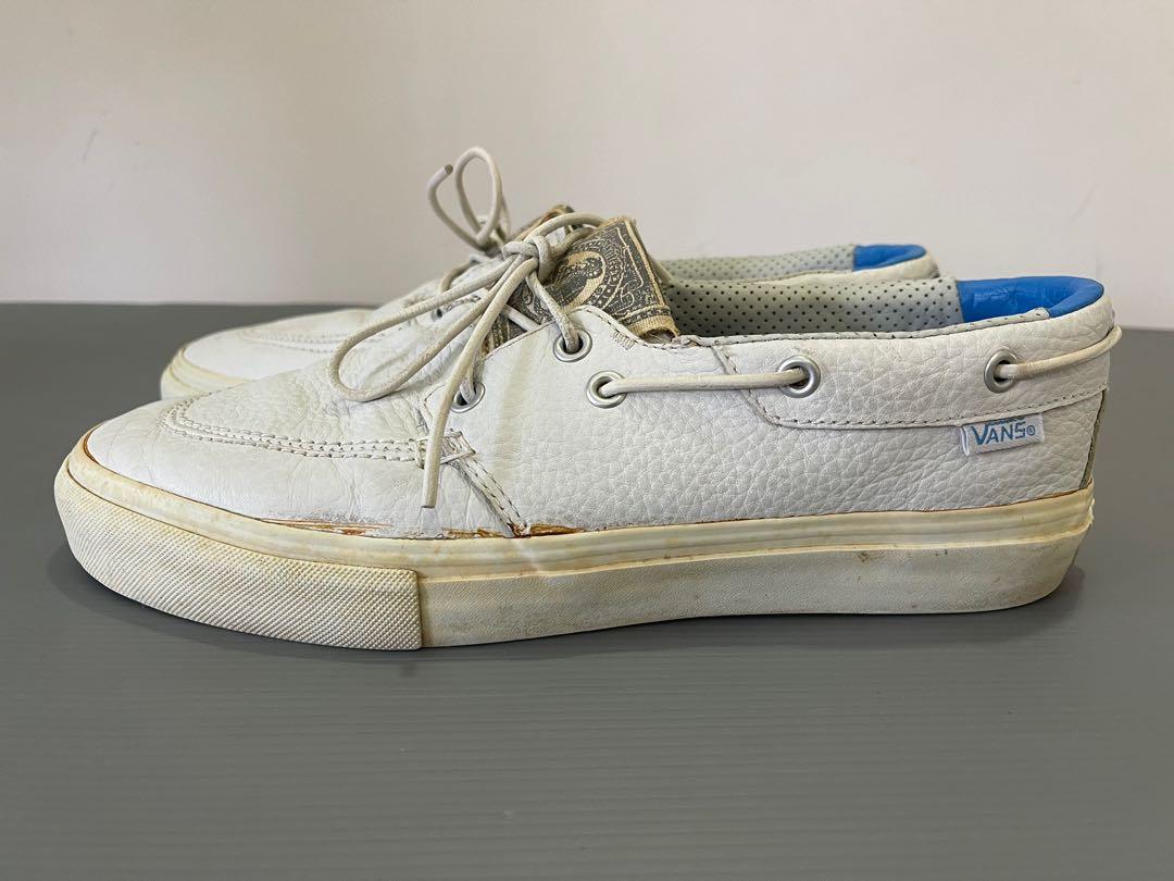 White leather outlet lace up vans