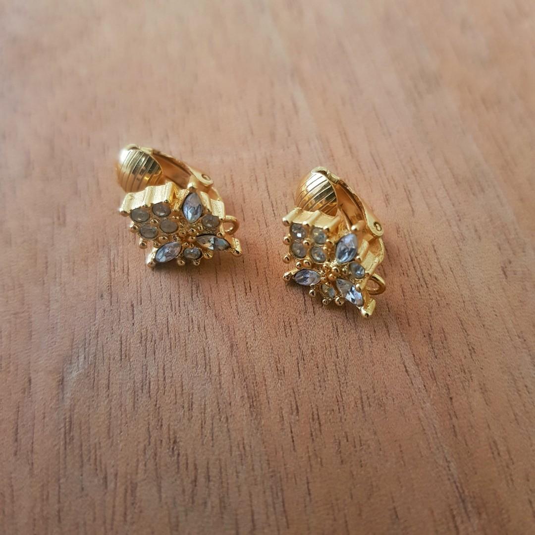 Vintage Christian Dior Clip on Earrings