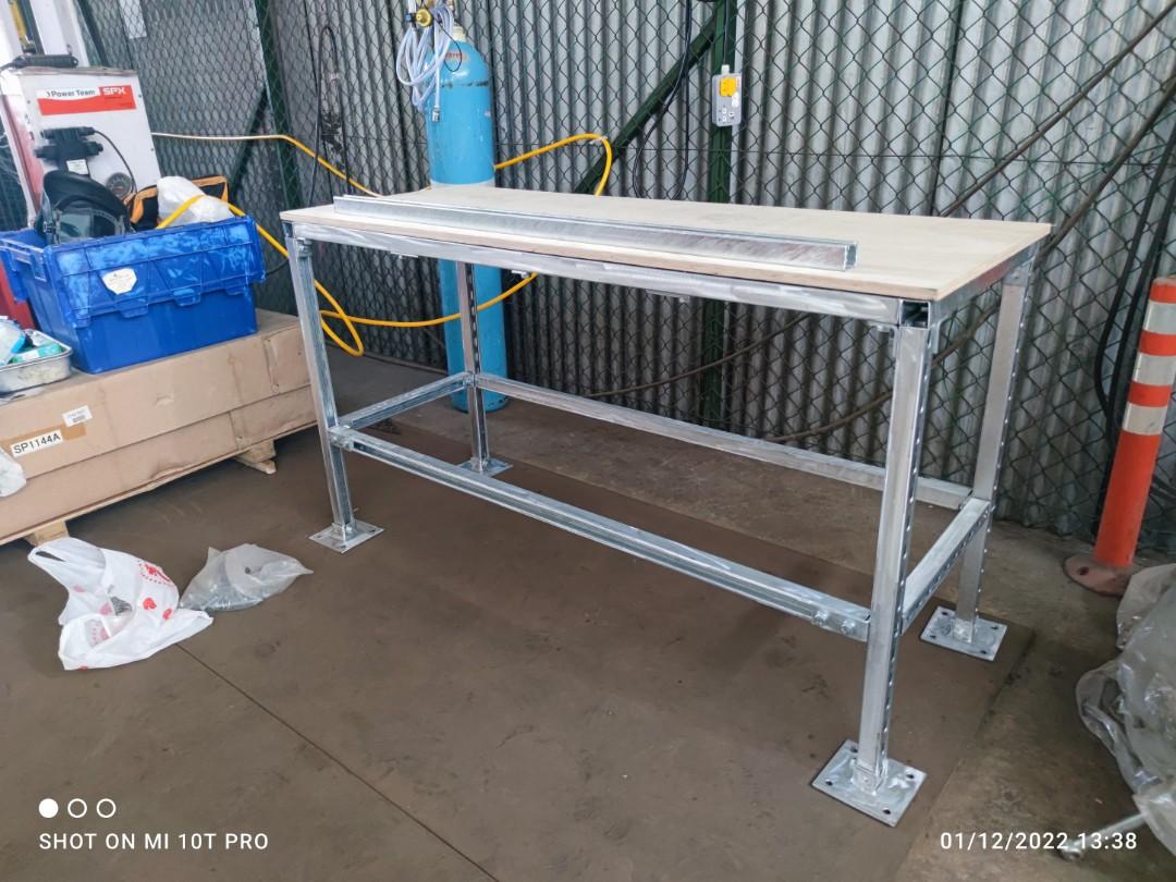 Unistrut workbench online