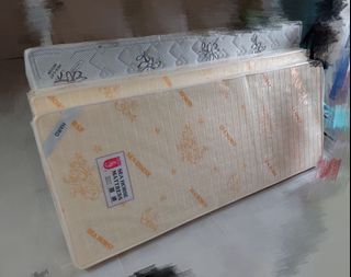 （分類：）位於 。 由 mh_mh 提交（商品編號 1139858385，圖片 1）。簡介： 。