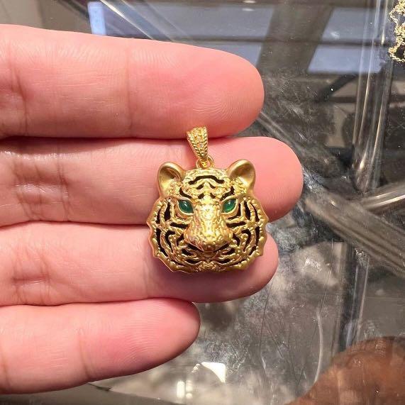 18k gold Tiger pendant, Women's Fashion 