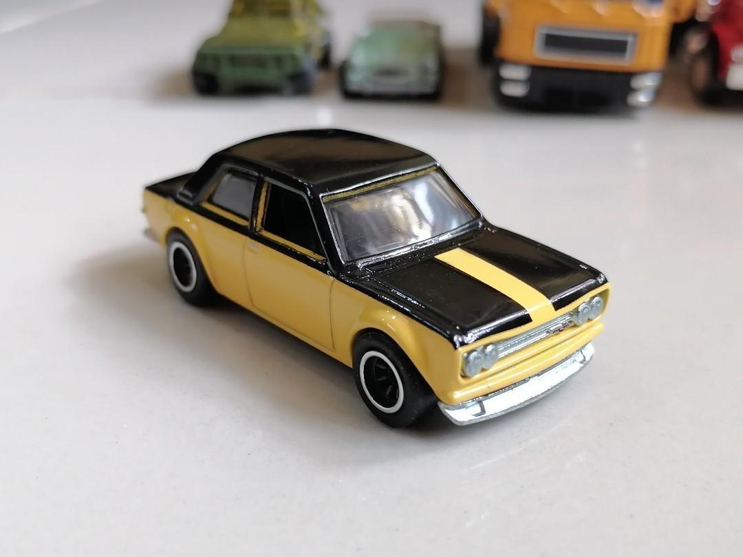 Hot Wheels 2019 Hot Wheels Display Case Datsun Bluebird 510