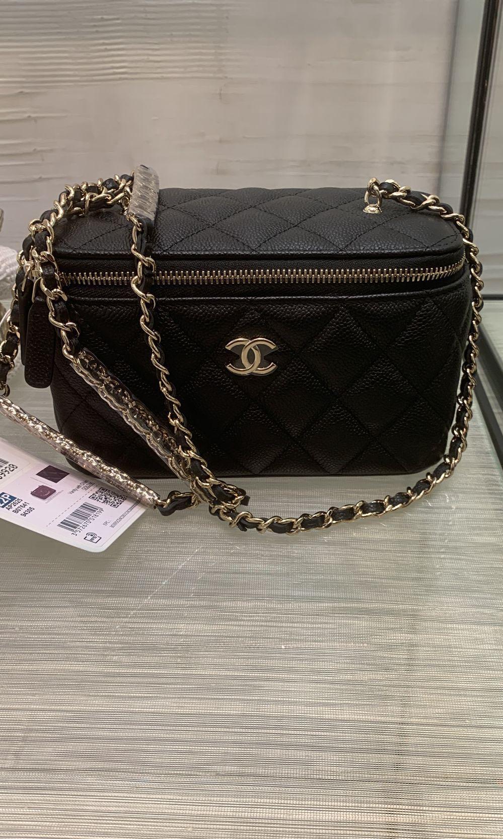 22P Chanel mini vanity, Luxury, Bags & Wallets on Carousell