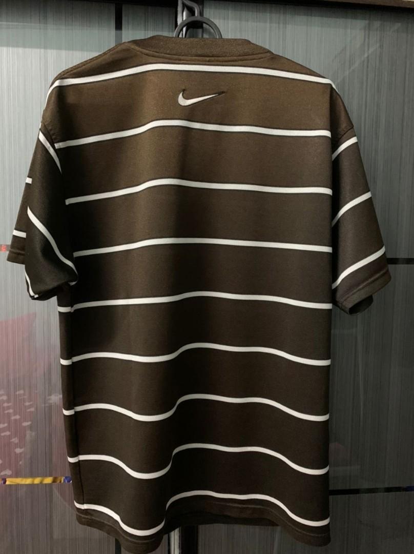 Vintage nike store logo t shirt