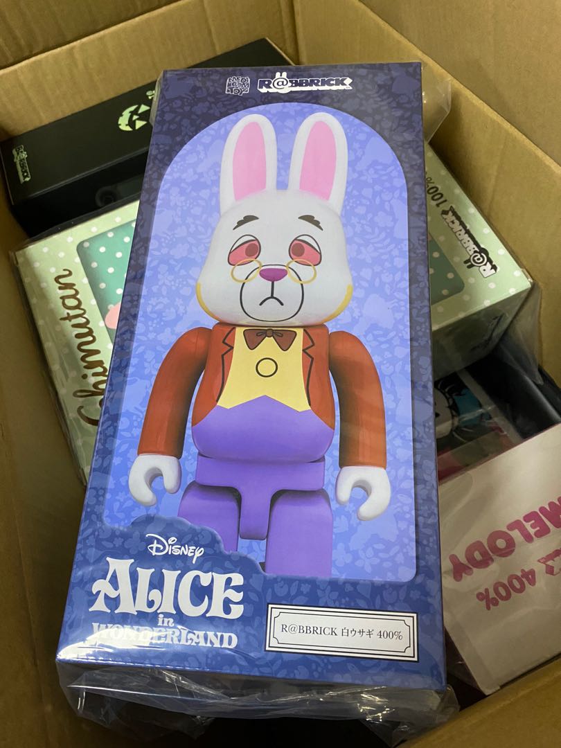 Bearbrick alice in wonderland discount