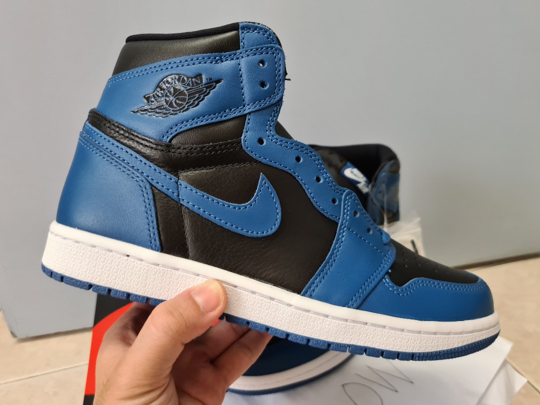 Air Jordan 1 High Retro OG Dark Marina 