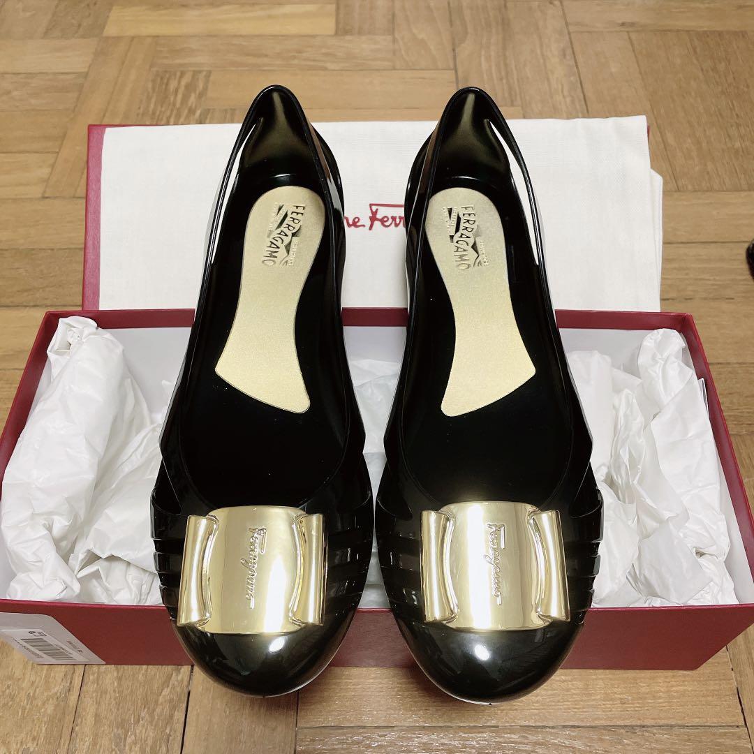 Ferragamo bermuda hotsell