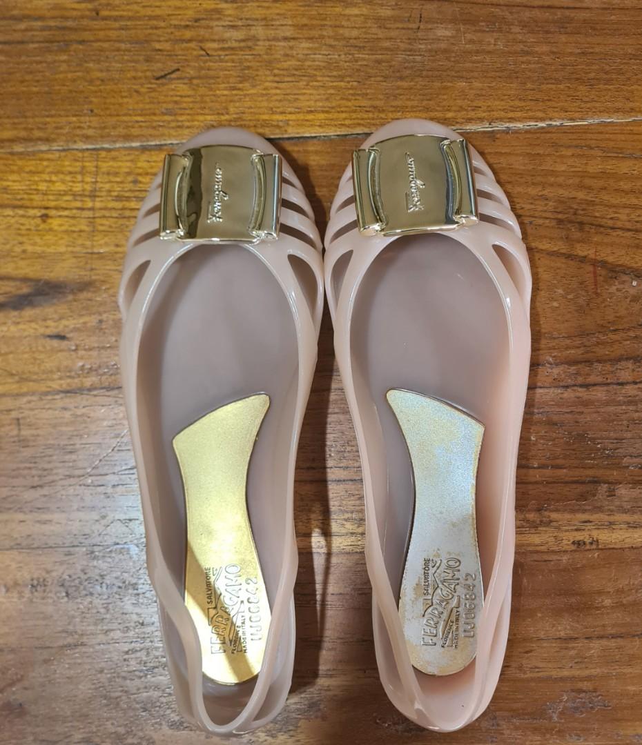 Best Price Salvatore Ferragamo Bermuda flats. Size 8. Women s Fashion Footwear Flats on Carousell