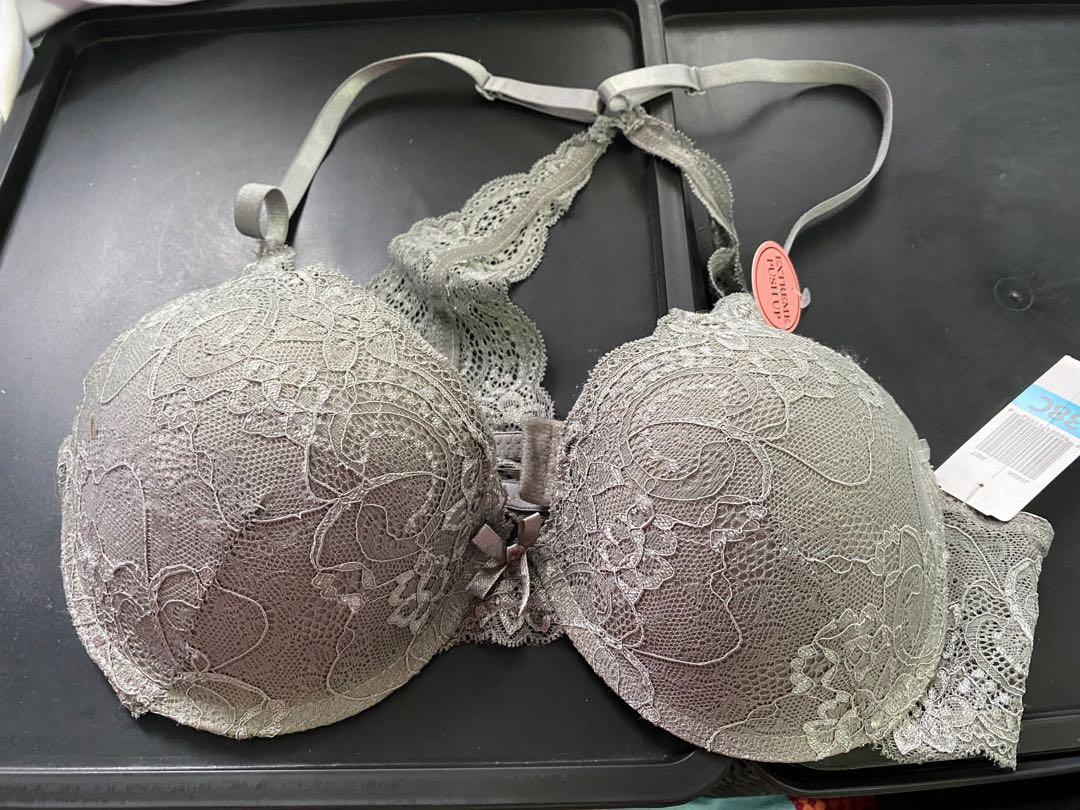 Brand New Jezebel 38C Pushup Bra Women s Fashion Undergarments Brand New Jezebel 38C Pushup Bra Women s Fashion Undergarments