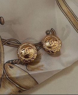 老香 CHANEL Vintage 古董重工圓形金耳夾