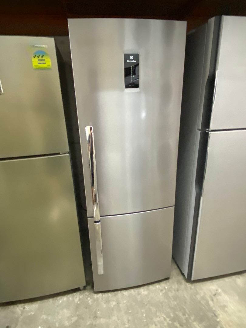 Electrolux Bottom Freezer Fridge, 343L, TV & Home Appliances, Kitchen