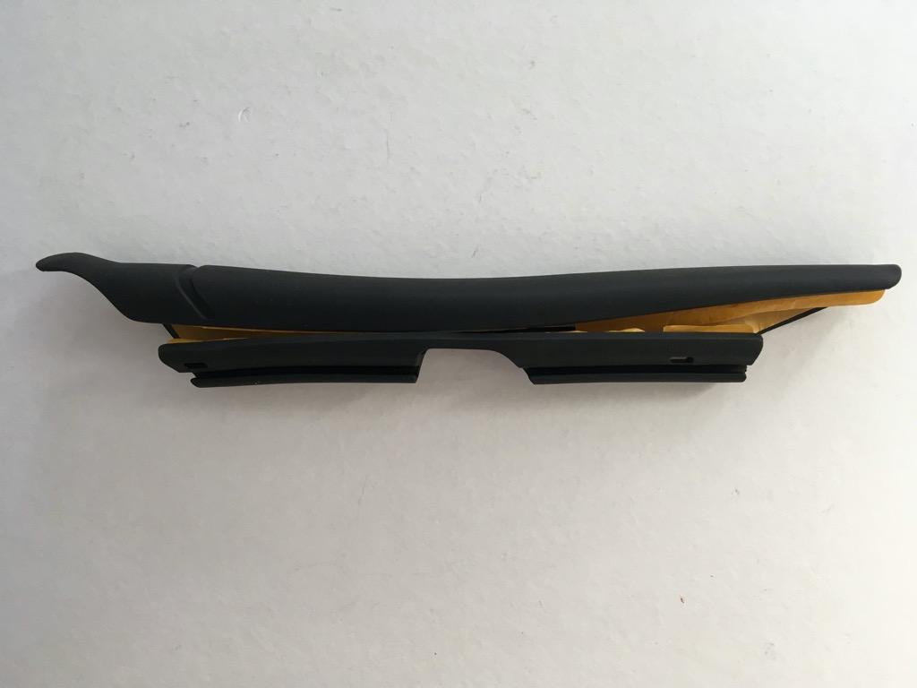 Giant Revolt Advanced Chainstay Protector (Category: Bicycles) located in Quezon City. Submitted by papabey (Listing ID 1139898230, Image 2). Description: DETAILS: -Authentic Giant -Brand new -OEM of Giant Revolt Advanced 2019 to 2021 -Price is P1,999 LOCATION: Brgy Batasan Hills, Quezon City. https://goo.gl/maps/ysbX9wPeBDUYcvCP6 PAYMENT & SHIPPING: -Cash on meet-up near my location -GCash or PayMaya -Crypto Currency -Bank deposit to Unionbank -
