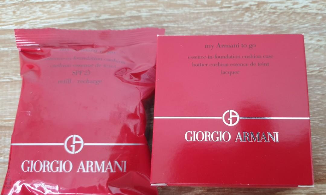 Armani 2025 pink cushion
