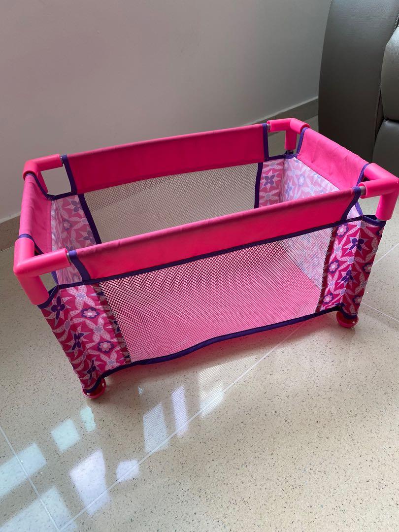 Graco outlet doll crib
