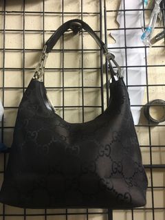 (Category: ) located in . Submitted by f_denice (Listing ID 1139860292, Image 1). Description: .
