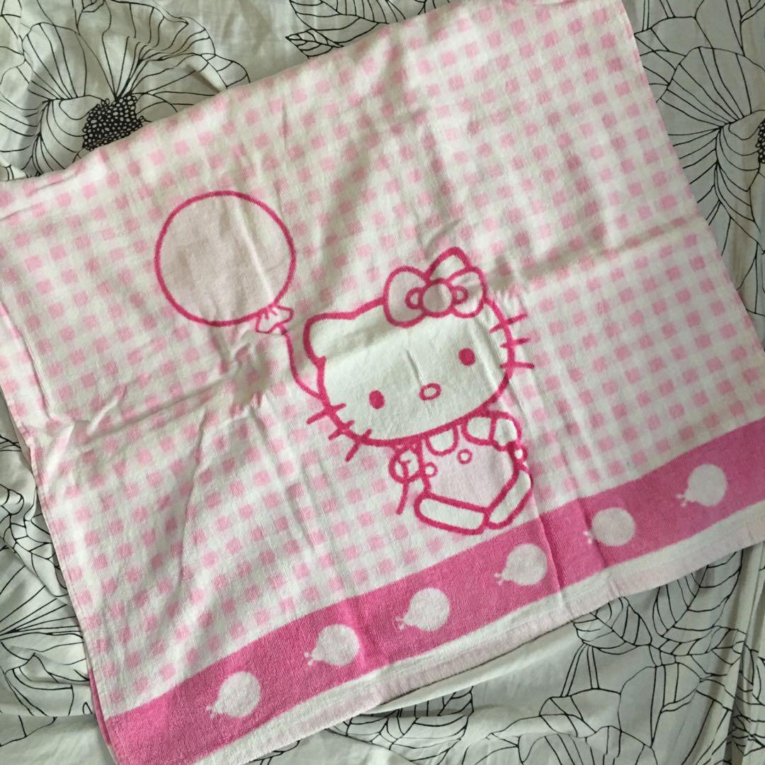 Hello Kitty Bath Towel, Furniture & Home Living, Bedding & Towels on
