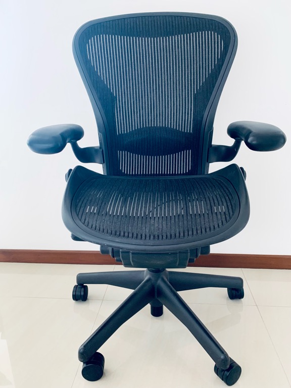 Herman Miller Aeron Size B Fully Loaded, Furniture & Home Living