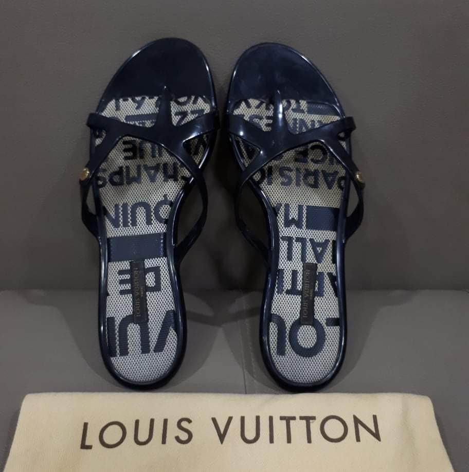 Louis vuitton jelly 2025 sandals