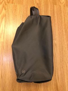 （分類：）位於 。 由 myclosetneedtoclear 提交（商品編號 1139952901，圖片 1）。簡介： 。