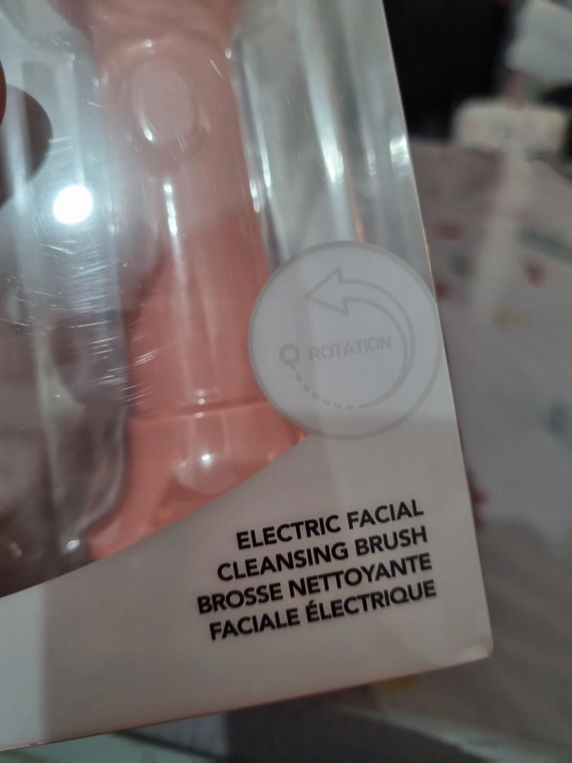 Miniso Electric Brush, Beauty & Personal Care, Face, Face Care on Carousell