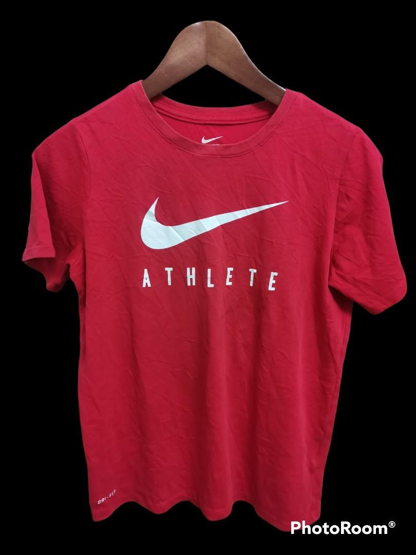 Nike athlete tee deals