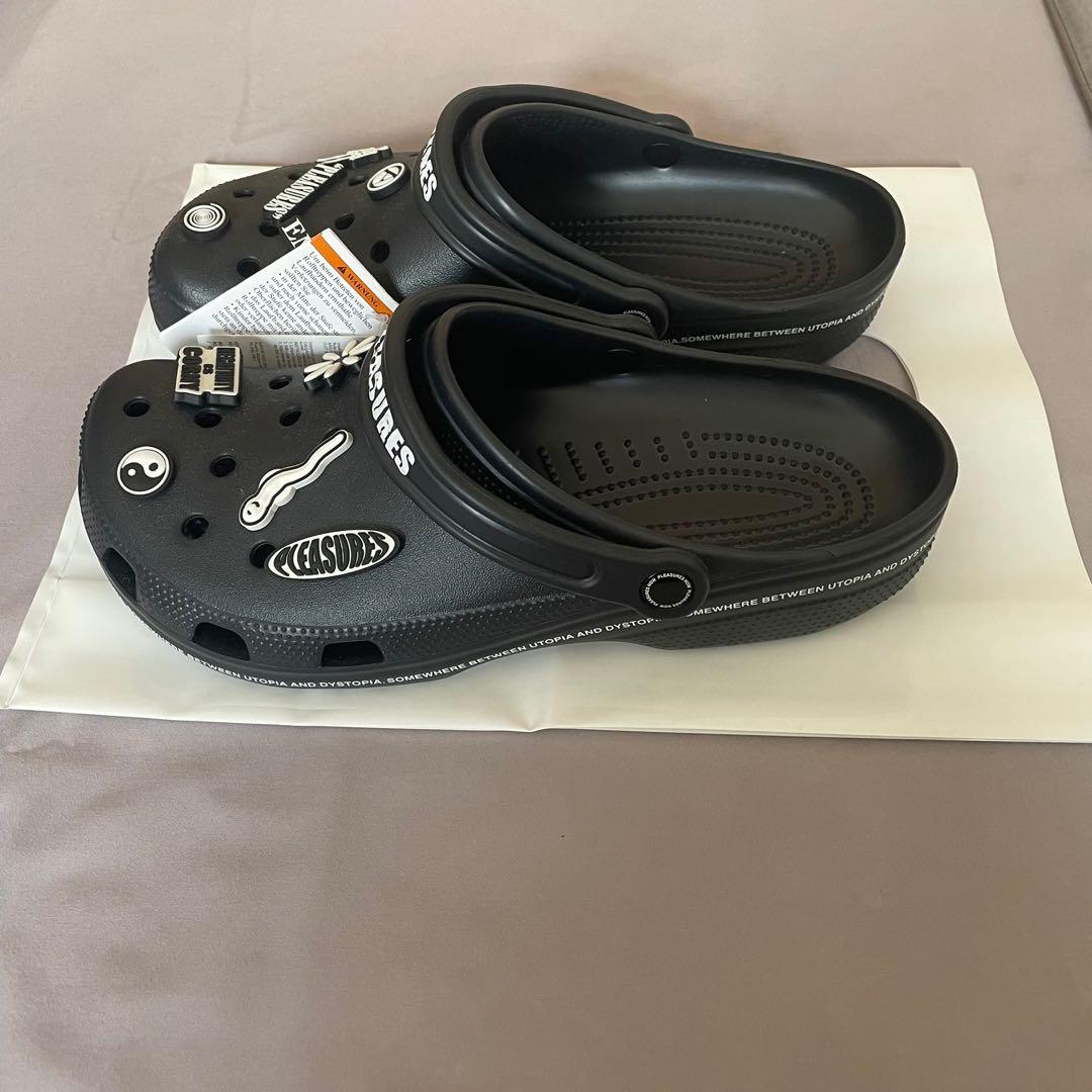 Pleasures discount crocs utopia