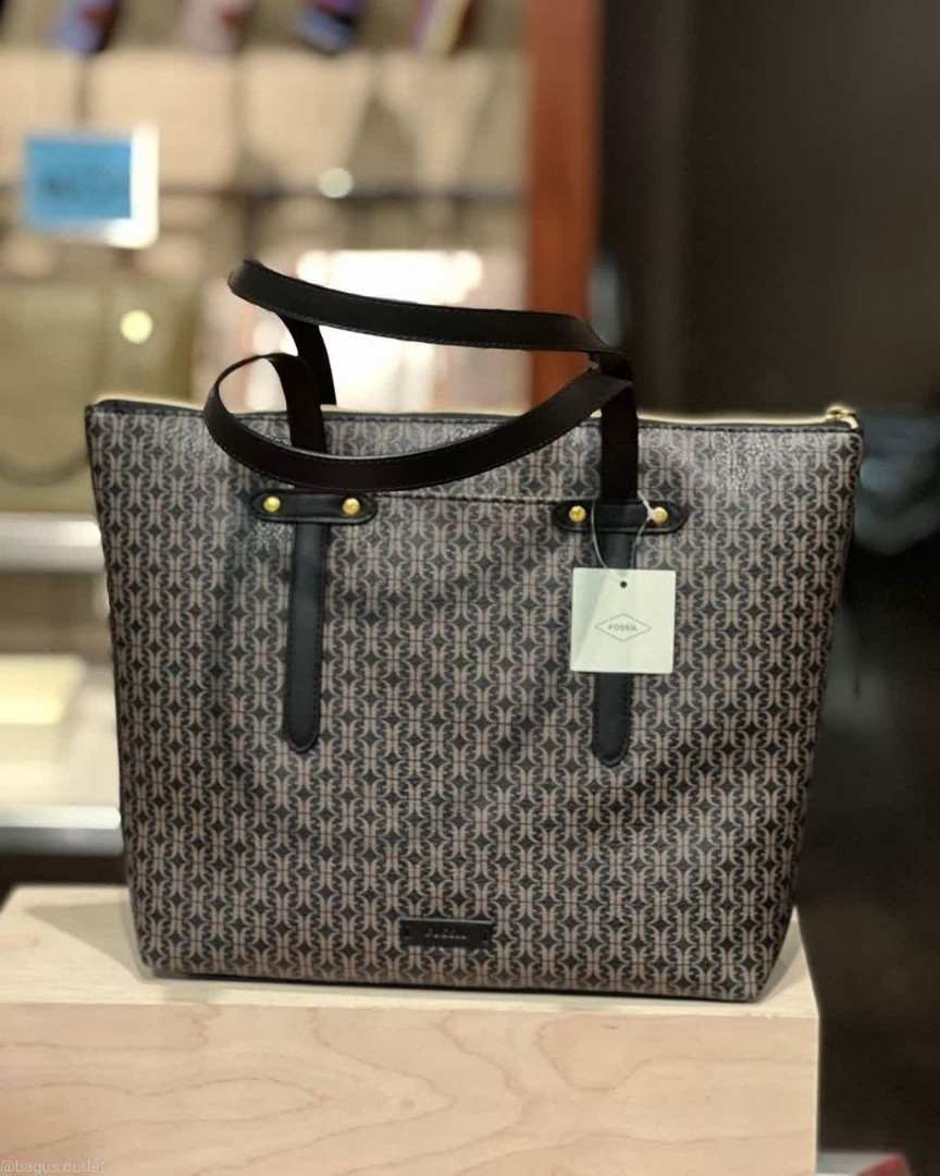 Fossil felicity shop tote