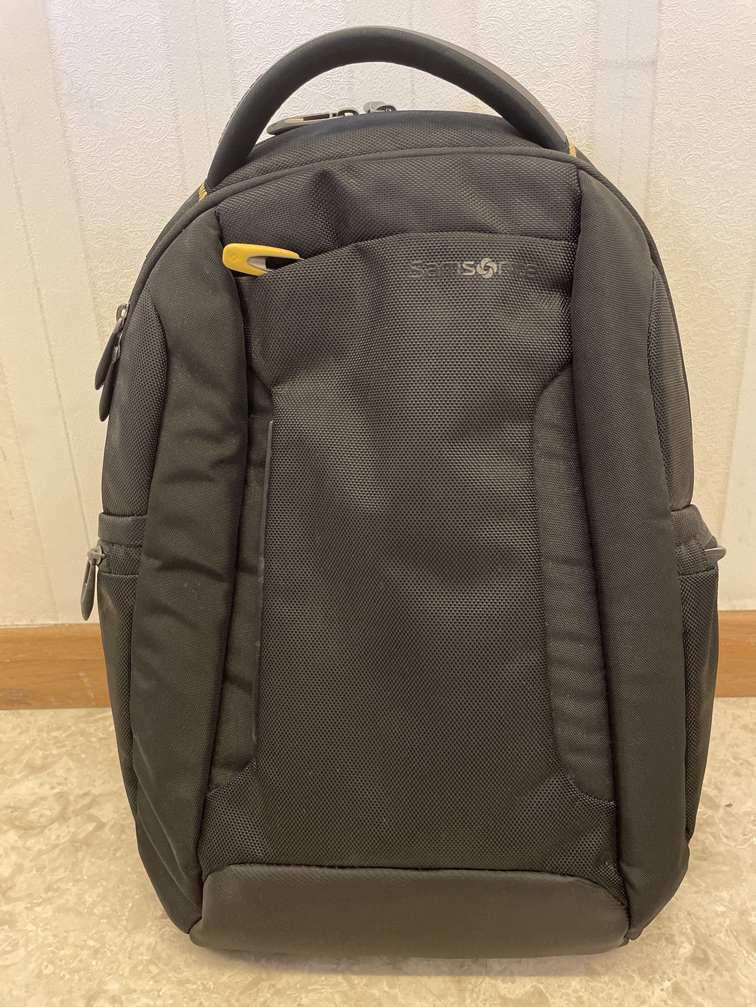 samsonite torus laptop backpack