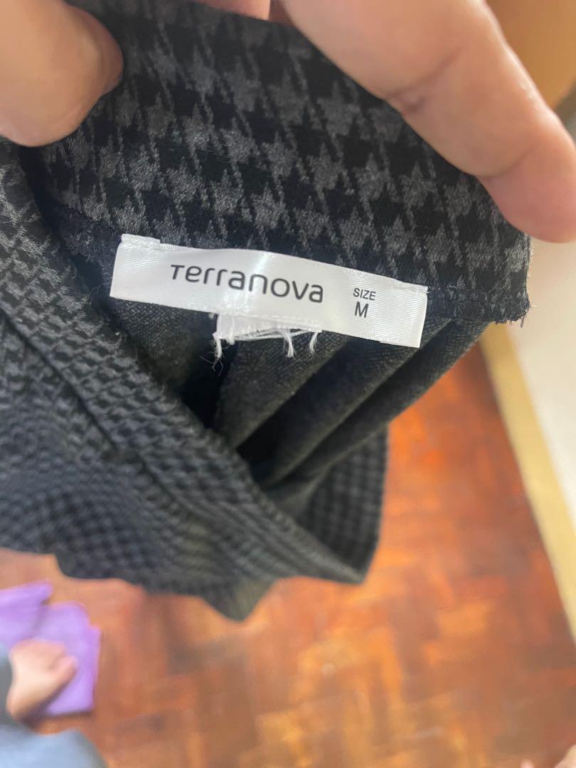 Terranova Stretchable Pants/ Cotton Leggings (Category: Other Bottoms) located in Manila. Submitted by jhen_2.0 (Listing ID 1139879308, Image 3). Description: .