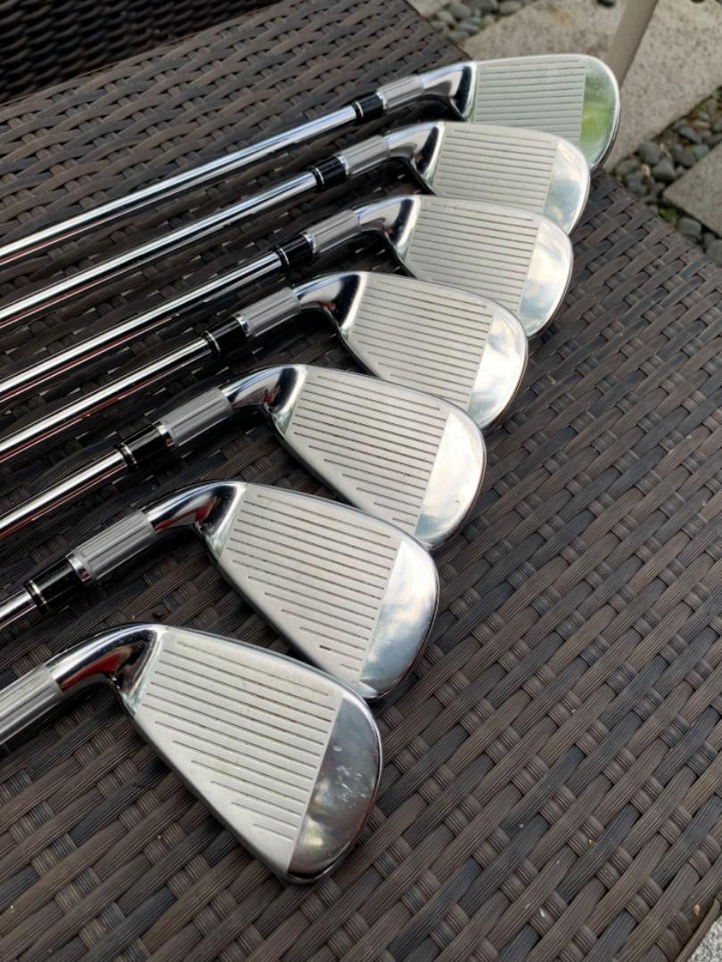 Taylormade M2 irons set 5 SW, Sports Equipment, Sports & Games, Golf