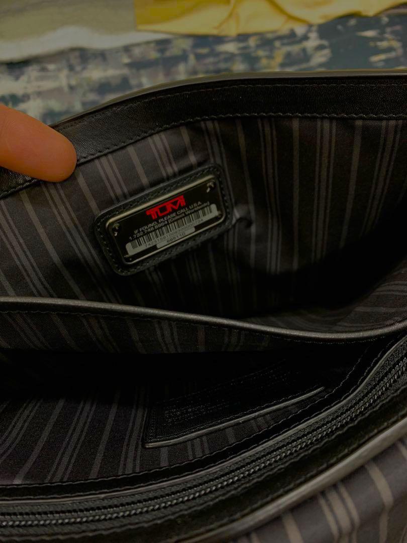 Tumi genuine Leather bag, Men's Fashion, Bags, Belt bags, Clutches and Pouches on Carousell