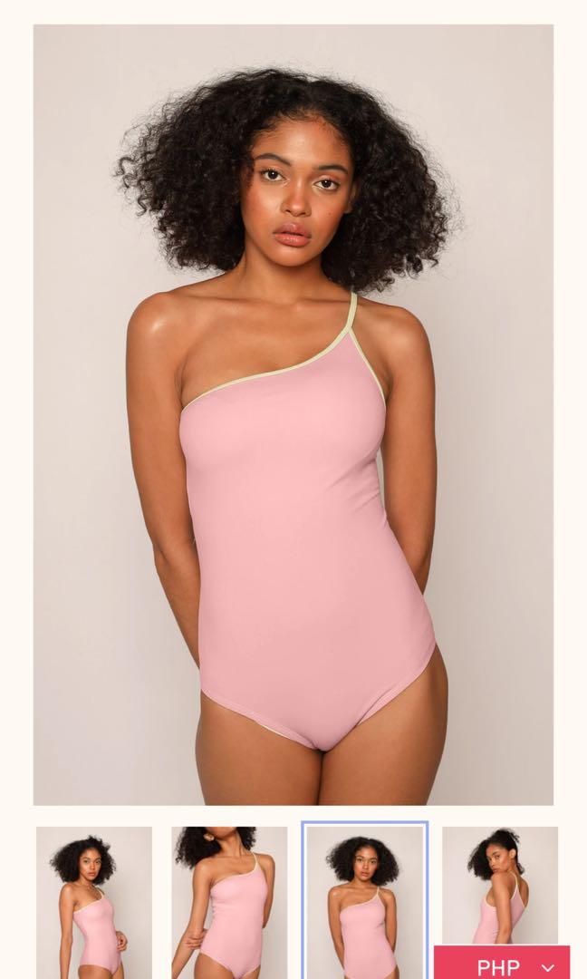 Unda swimwear