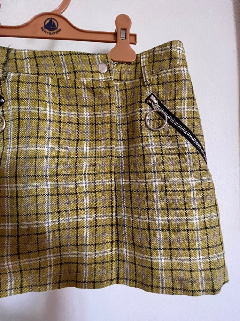 Unif green plaid skirt online