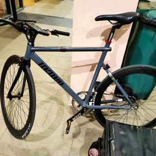 (Category: ) located in . Submitted by haohaoooo_ (Listing ID 1139943515, Image 1). Description: .