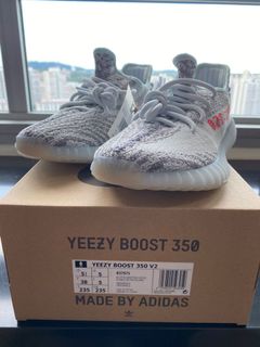 (Category: ) located in . Submitted by sneakers83 (Listing ID 1140002084, Image 1). Description: .