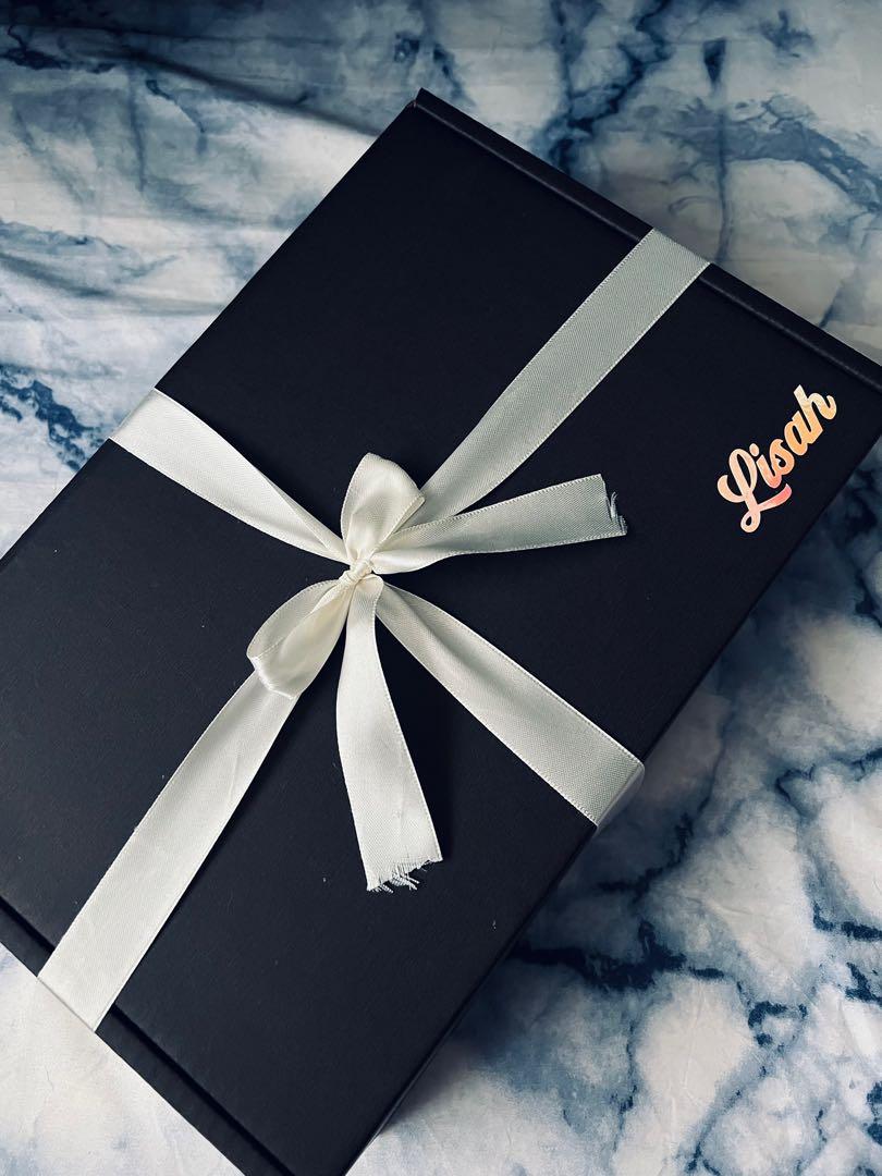 Gift box hotsell for keychain