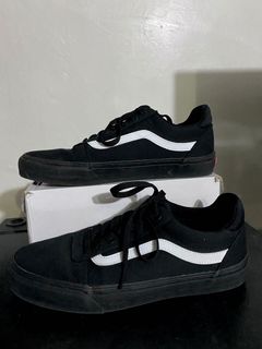 (Category: ) located in . Submitted by grey.apparel (Listing ID 1139945370, Image 1). Description: .