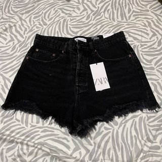 Zara Hi-Rise Denim Shorts (EUR 42/US 10), Women's Fashion, Bottoms, Shorts  on Carousell