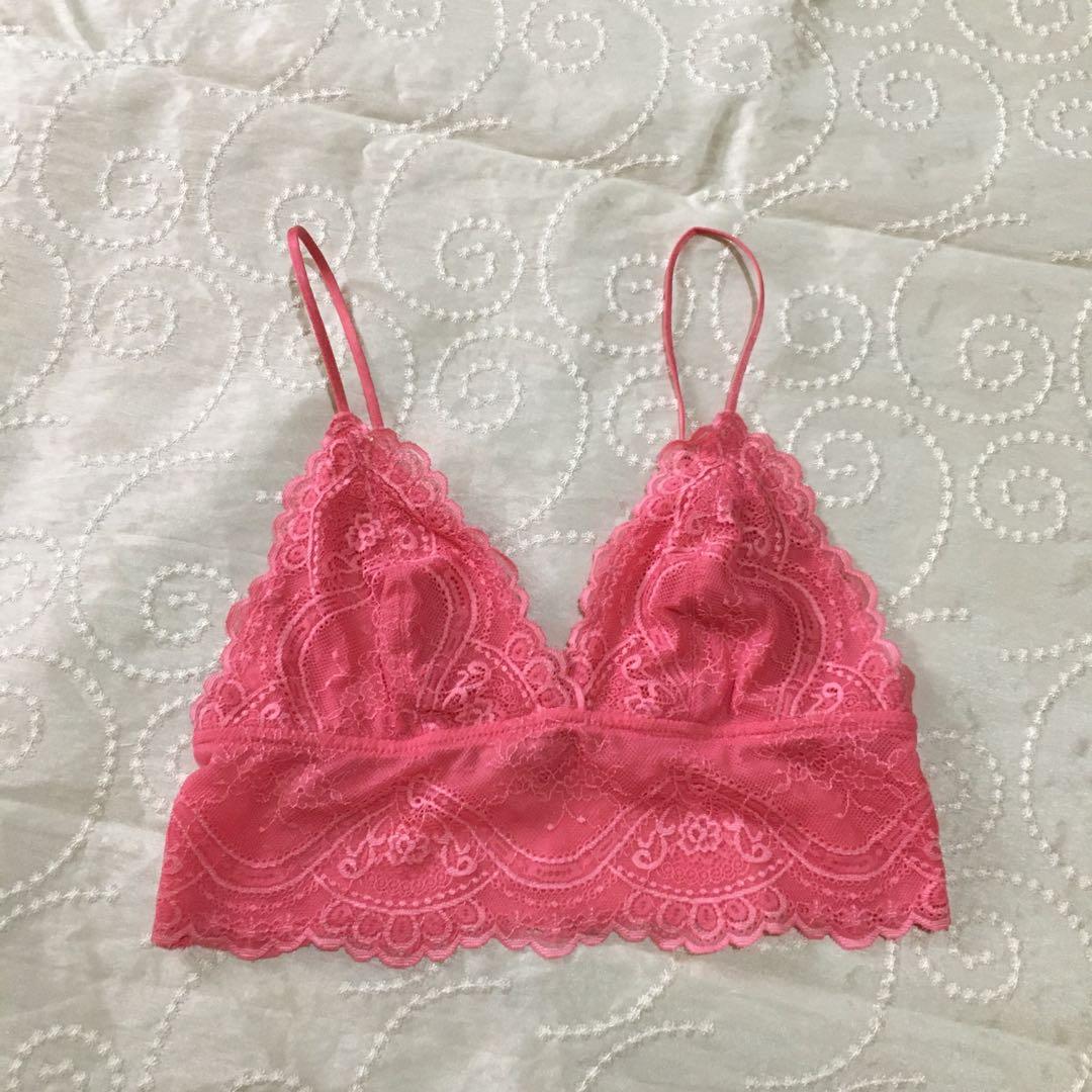 6ixty8ight Pink lace Bralette (Category: Undergarments & Loungewear) located in Quezon City. Submitted by thriftees21 (Listing ID 1140032155, Image 1). Description: Used twice 10/10 Very sexy ww rfs: decluttering super lower price.