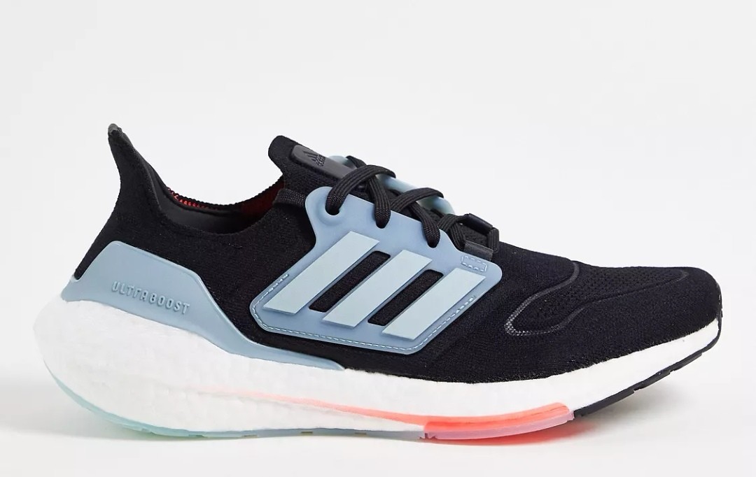 Adidas Ultraboost 22, Men's Fashion, Footwear, Sneakers on Carousell