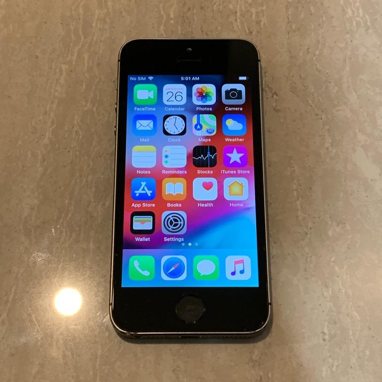 All clearance grey 5s