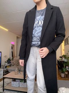 (Category: ) located in . Submitted by nsv_closet (Listing ID 1140105934, Image 1). Description: .