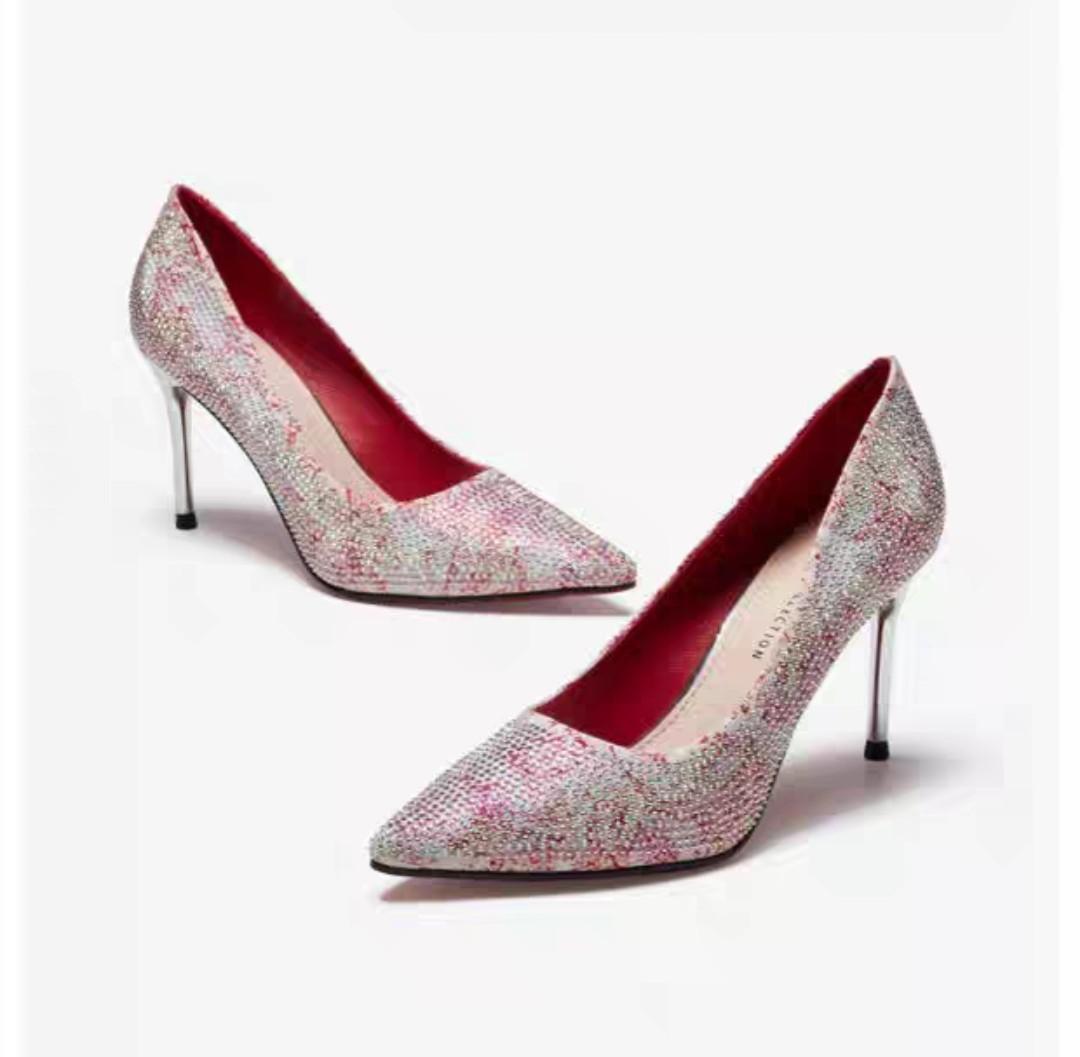 Red pattern new arrivals heels