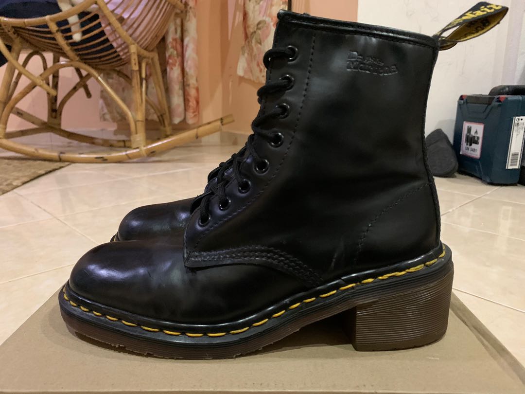 Original outlet doc martens