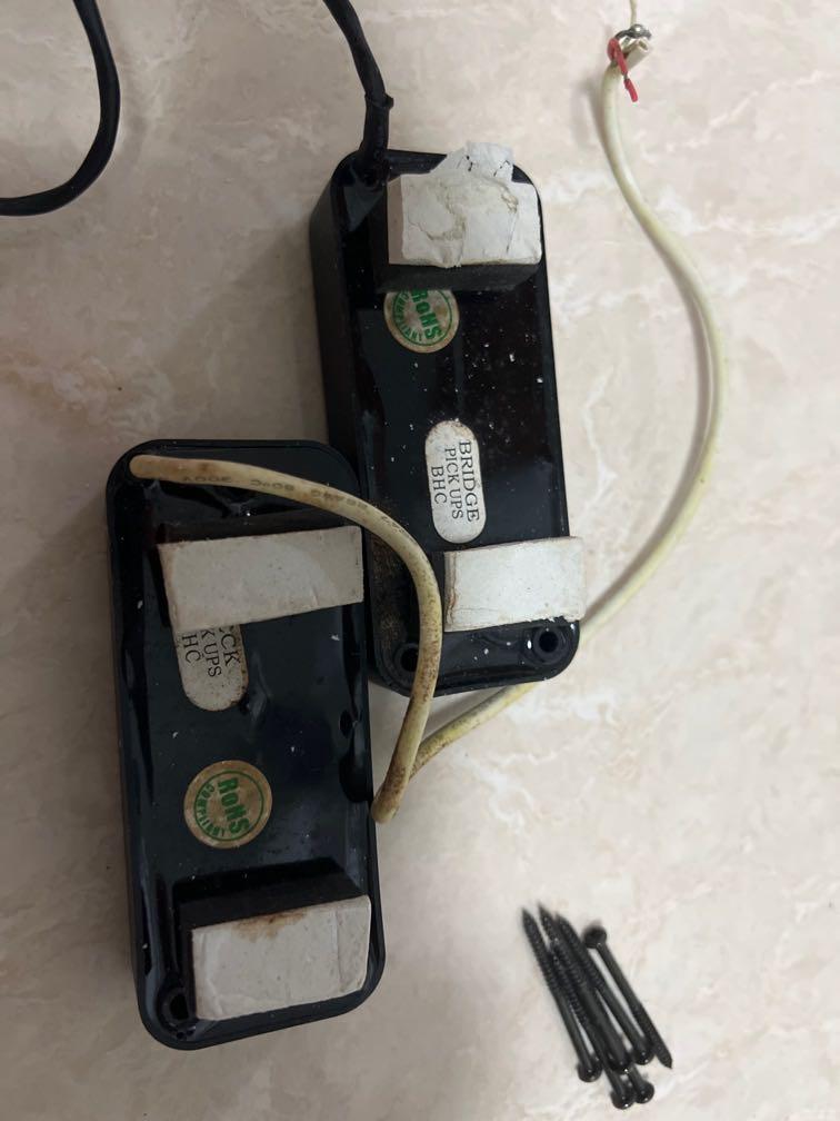 Epiphone hot sale thunderbird pickups