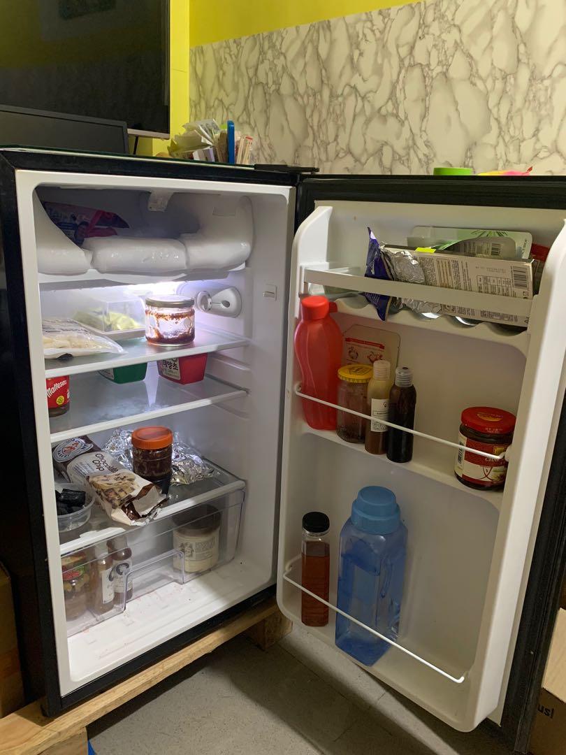 EZY SingleDoor Refrigerator With Top Freezer, TV & Home Appliances