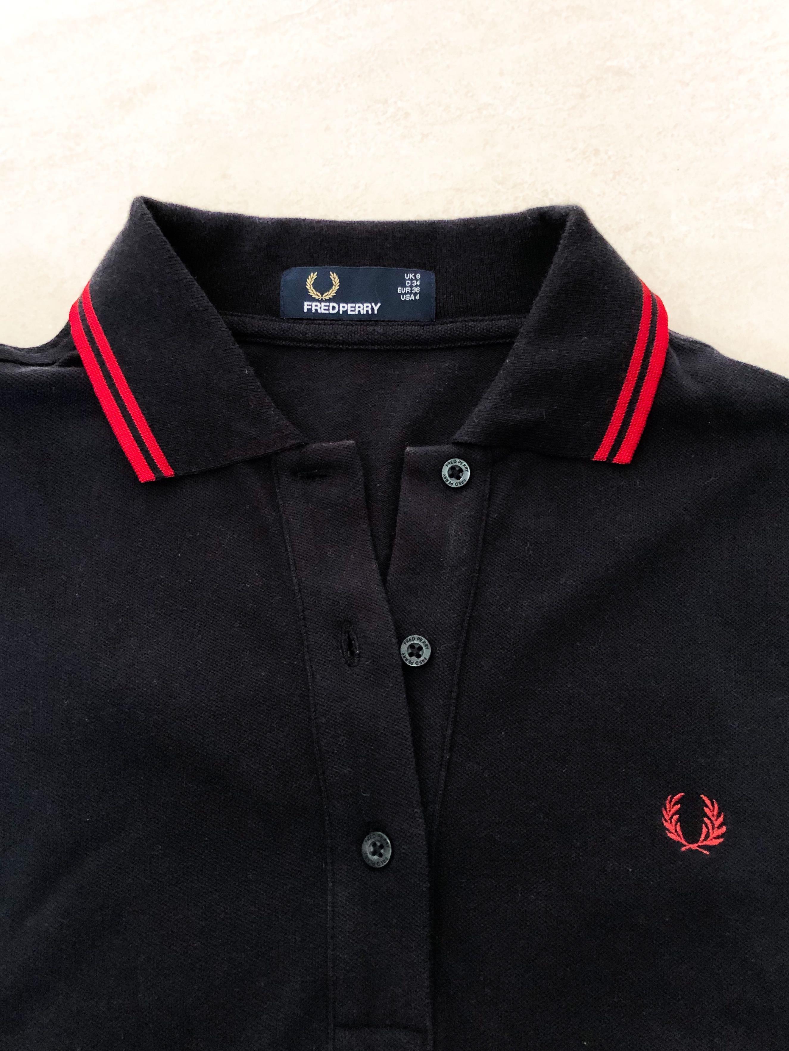 Fred perry black polo shirt, Fesyen 