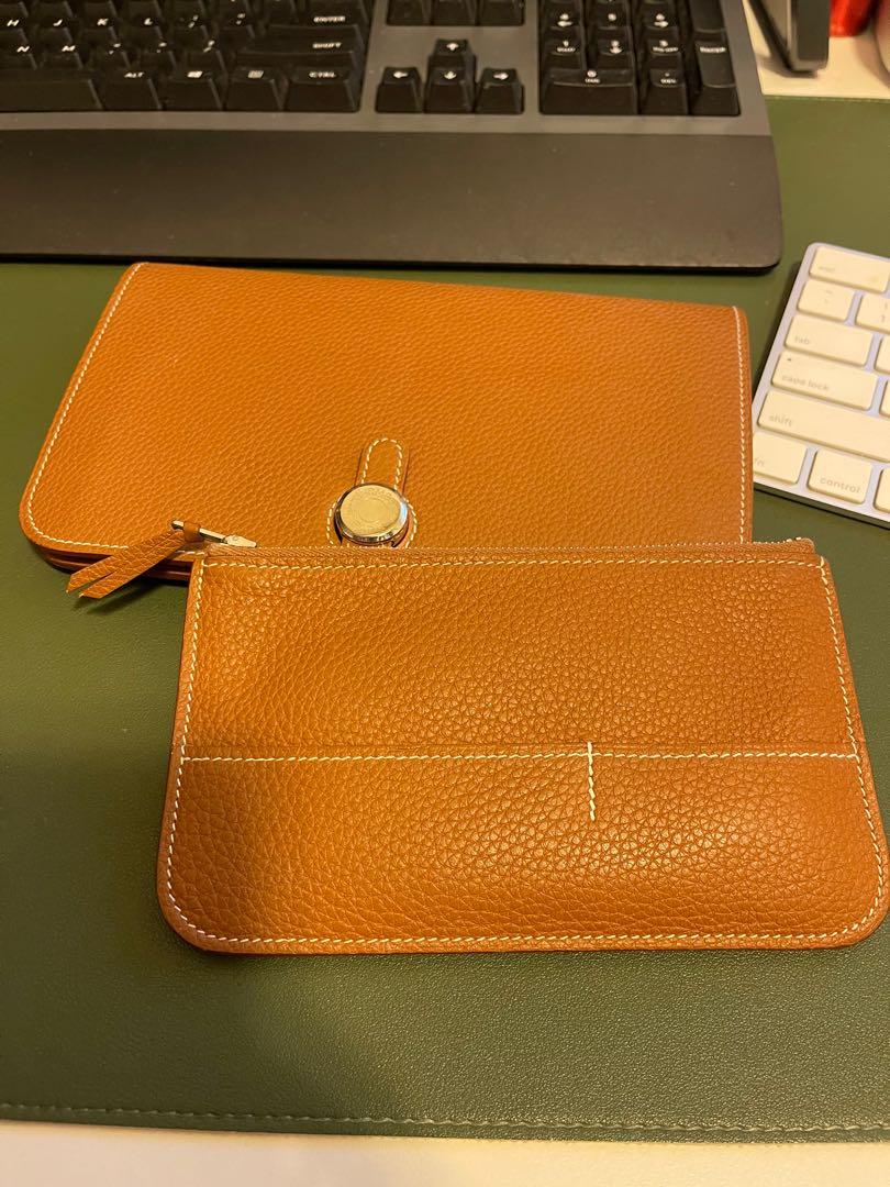 Hermès orange Dogon Duo wallet in 2023