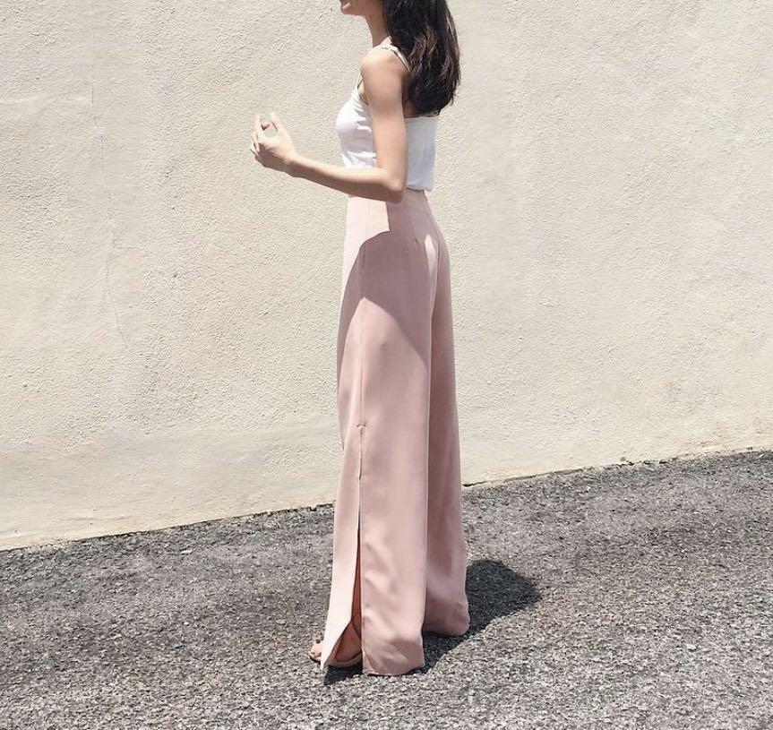 NeverLikedIt 🅿️ [Urgent To Sell!] Lylas by Love Bonito Blush Pink Flare  High Waisted Slit Pants, Women's Fashion, Bottoms, Other Bottoms on  Carousell